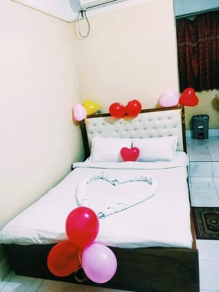 Hotel Shalimar Int'L Dhaka Exteriör bild